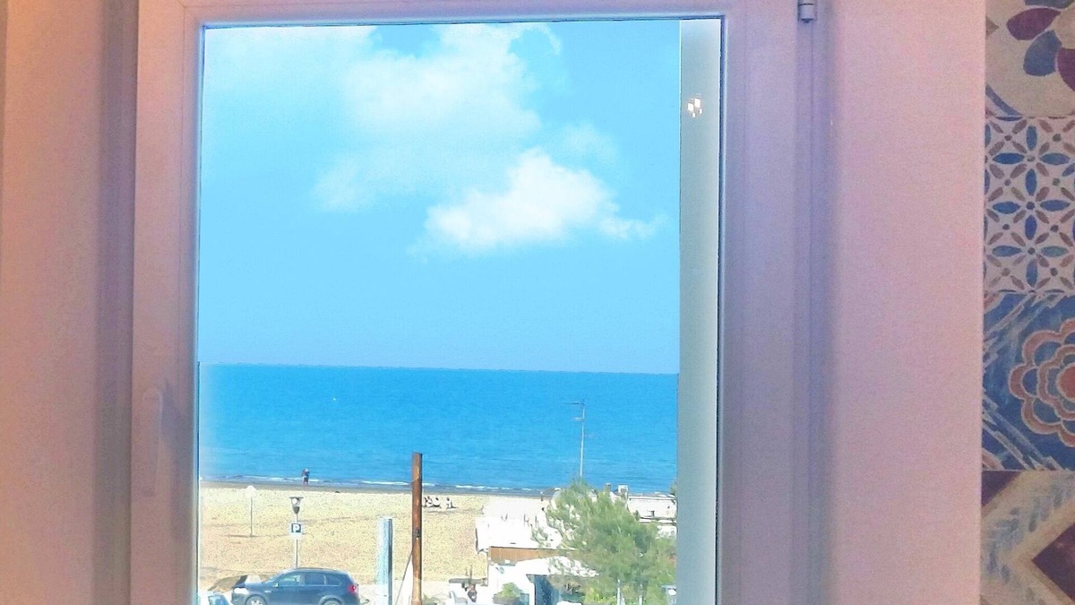 Marano Apartment | Bettina's Flat "Wonderful sight on Riccione sea"