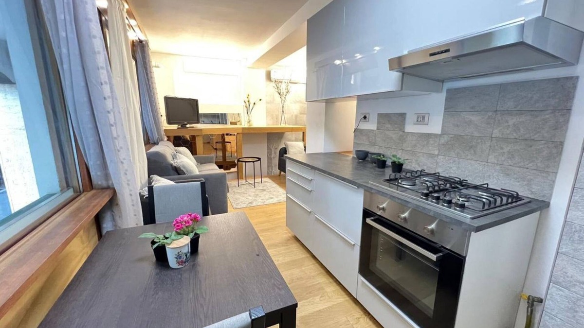 Forze Armate - Sella Nuova Apartment | Between Bisceglie Subway and San Siro Stadium, with free parking.