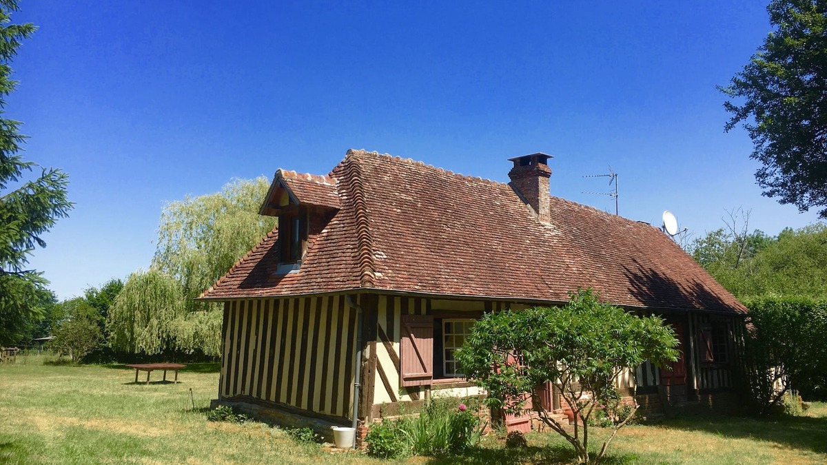 Saint-Julien-le-Faucon House | Between countryside and sea, charming half-timbered house, Normandy (14140)