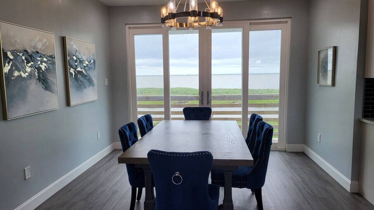 Lake Catherine House | Between The Lakes! 5 Bedrooms