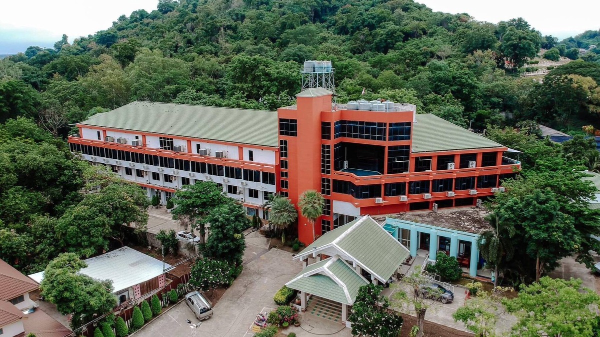 Nakhon Sawan Hotel | Beverly Hill Park Hotel