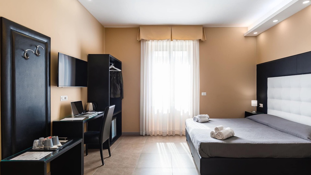 Vasto House | BH Napoli Railway - Caffè