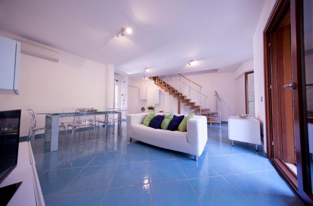 Marina di San Nicola House | BIANCA - Il mare a Roma