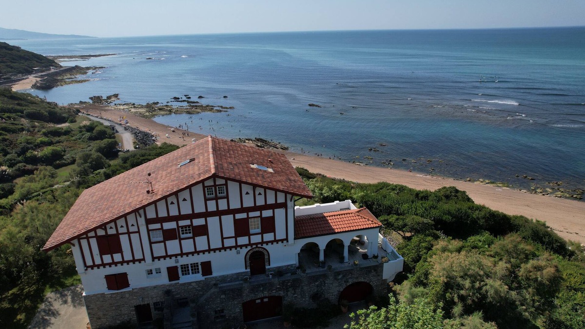 Bidart Apartment | Bidart Facing the ocean, with a superb view.46m2 studio apartment
