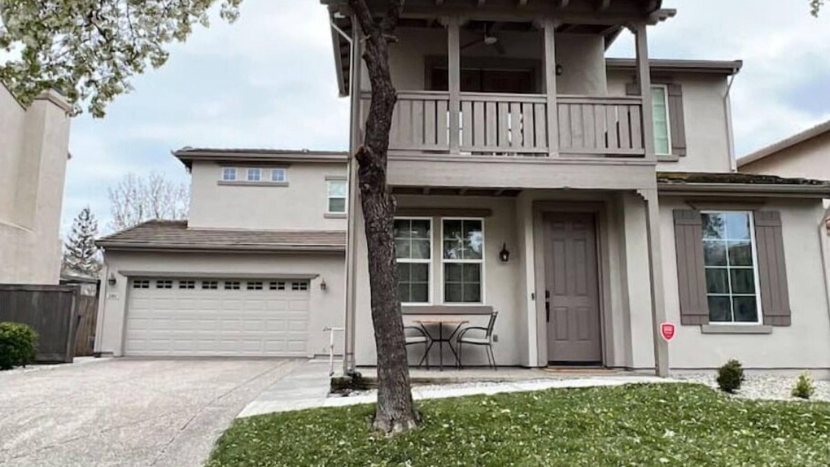 Westlake House | BIG Beautiful Home 2Miles SAC Airport 8 Min DownTown DOCO Old Sac, Discovery Prk