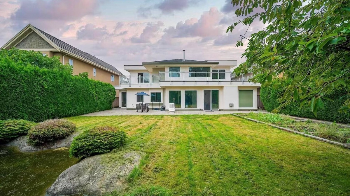 Richmond House | Big Beautiful house in Richmond centre
