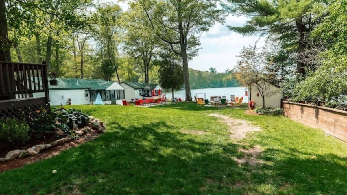 Holton Cottage | Big Blue Lake Cottages, LLC - Cottage #5