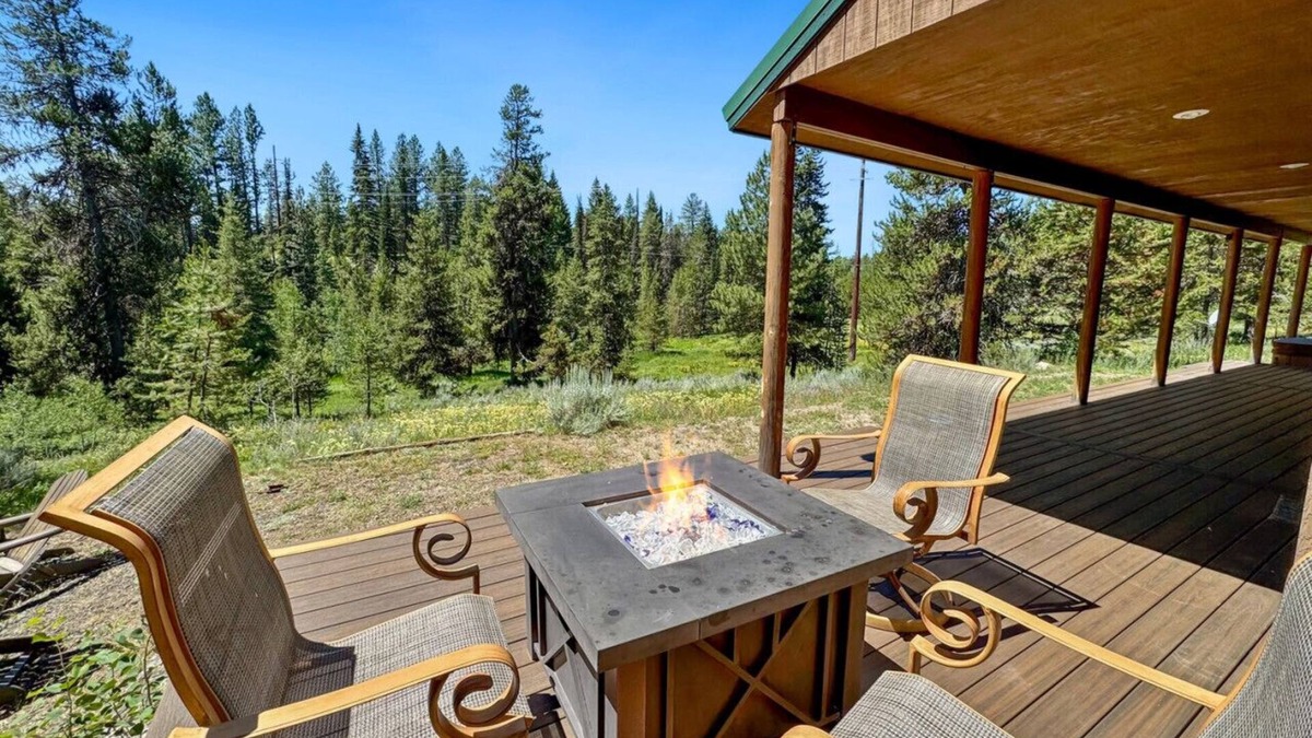 Rivers Crossing Apartment | Big Buck Lodge in West McCall