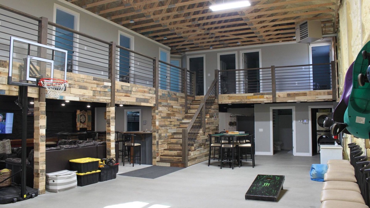 Grand Marais House | Big Group Barndominium- minutes from beautiful Lake Superior shoreline!