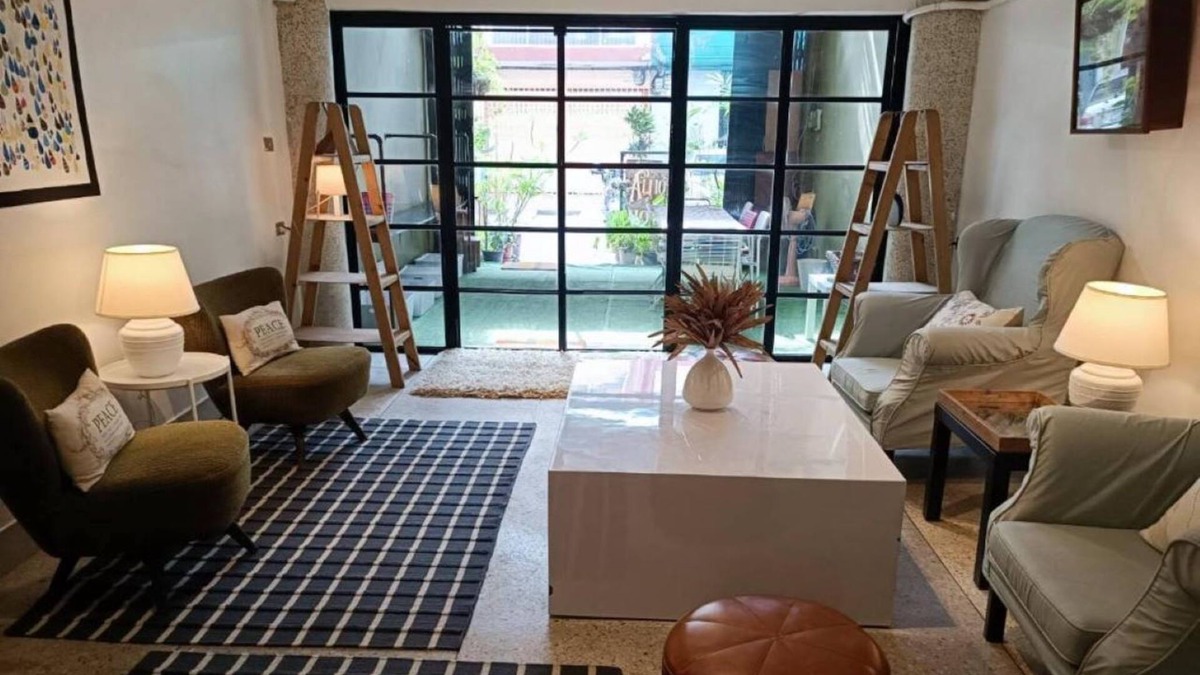 Phra Khanong Nuea House | Big Groups Heaven in Central Location