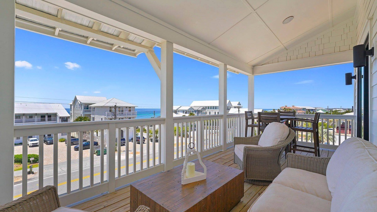 Seacrest House | Big Gus - Huge Home Near the Beach with Gulf Views & Secluded Pool Area