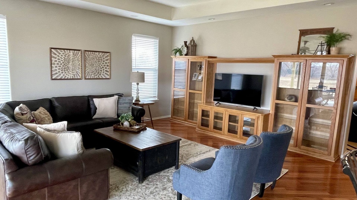 Marietta House | Big Red’s Retreat at Lake Murray-Country Living- Winstar Casino/Concerts/Golf