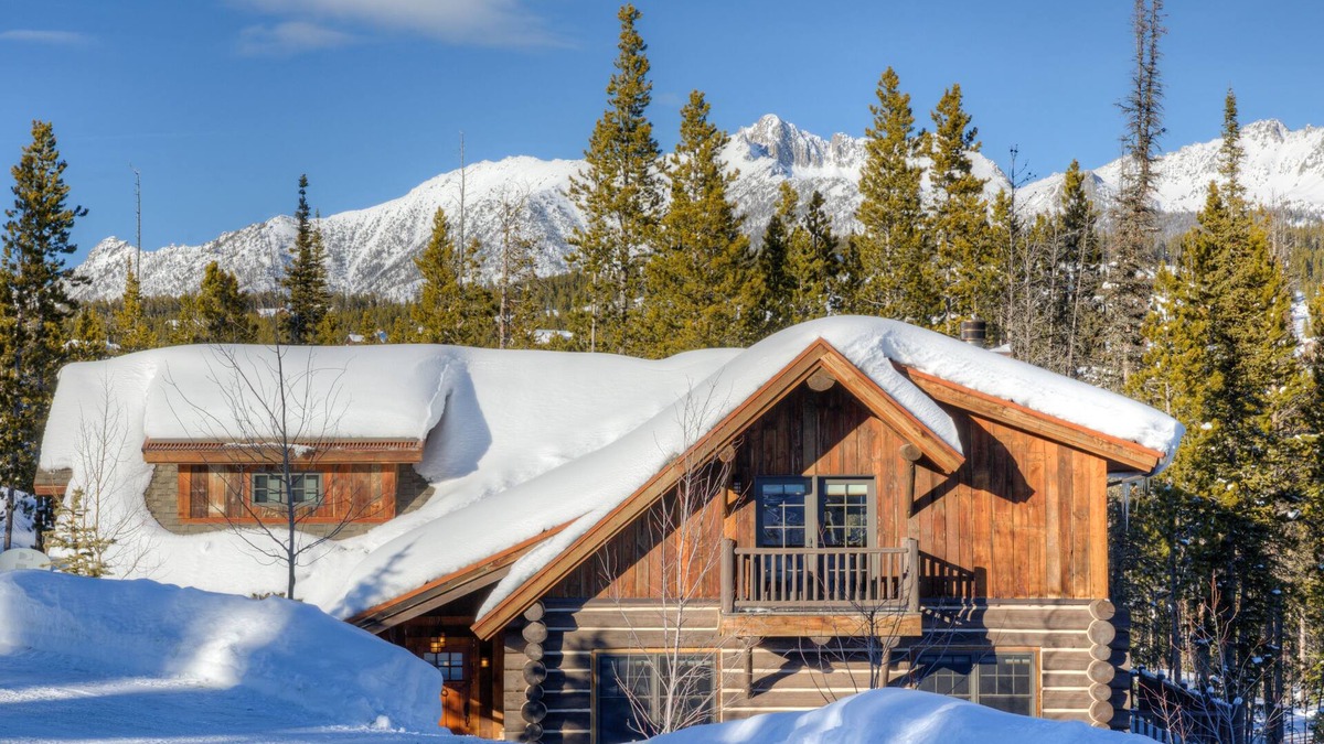 Powder Ridge Cabin | Big Sky Vacation Rentals: PR Manitou 1