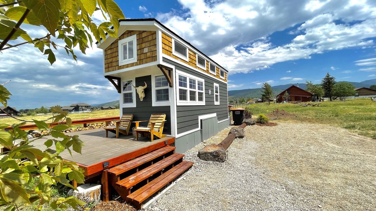 Victor House | Big View Tiny House, a luxury tiny house experience!