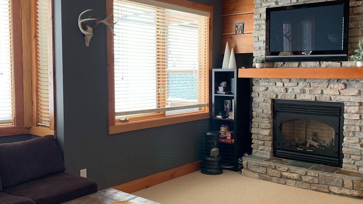Big White Ski Resort House | Big White Condo perfect for an amazing getaway Winter or Summer!