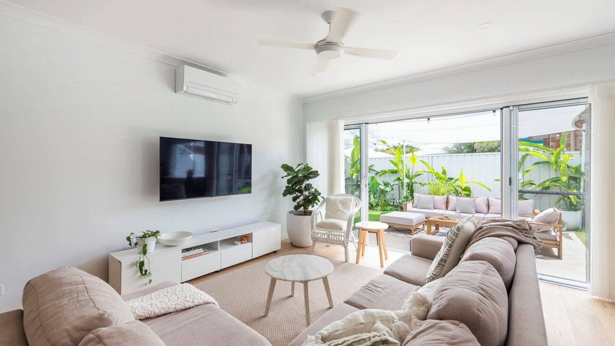 Yamba House | Biirinba Breathe - Oceanstays