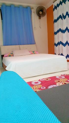 Kampung Leban House | Bilik Daisy Tingkat 1