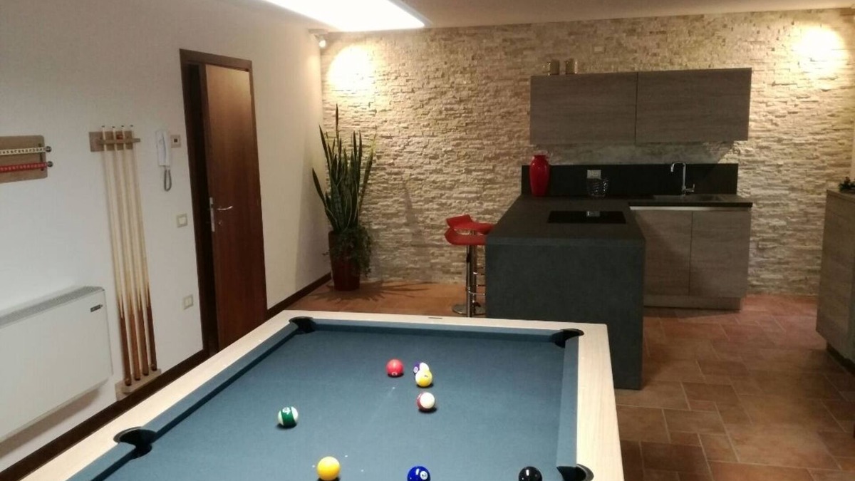 Romano d'Ezzelino Apartment | Billiard House studio for 2 people