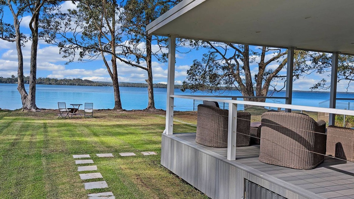 St. Georges Basin House | Billyz Basin by Experience Jervis Bay