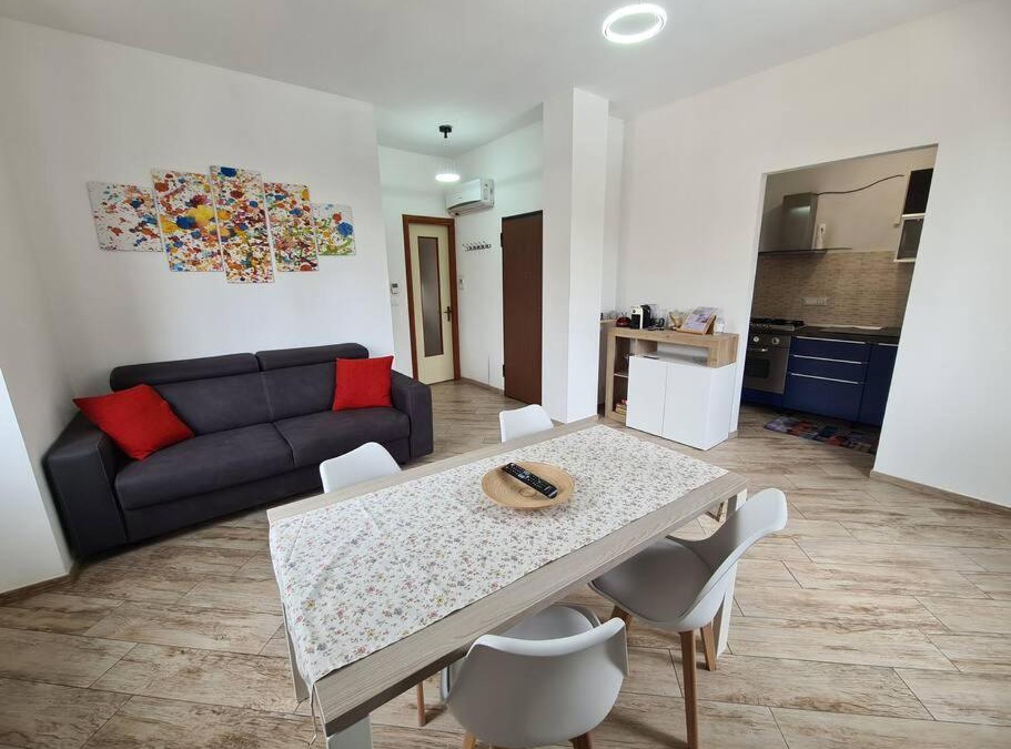 Leini Apartment | Bilocale Centralissimo