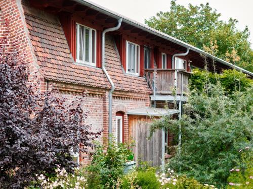 Schwerin House | Biohof Medewege