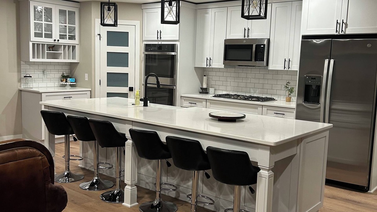 Trego House | Birchwood Farms – 25 Acres, ATV & Snowmobile Trails, Sleeps 12, Pure Adventure!