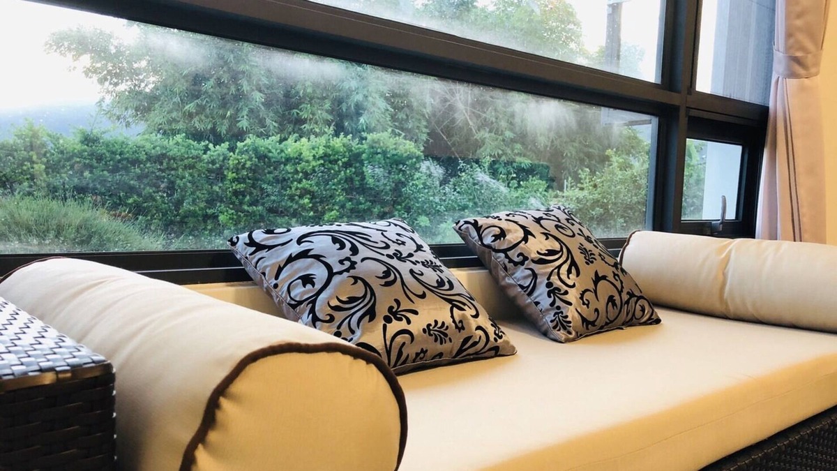 Toucheng House | Birdhouse is a 2-floor house that can accommodate over 18 persons