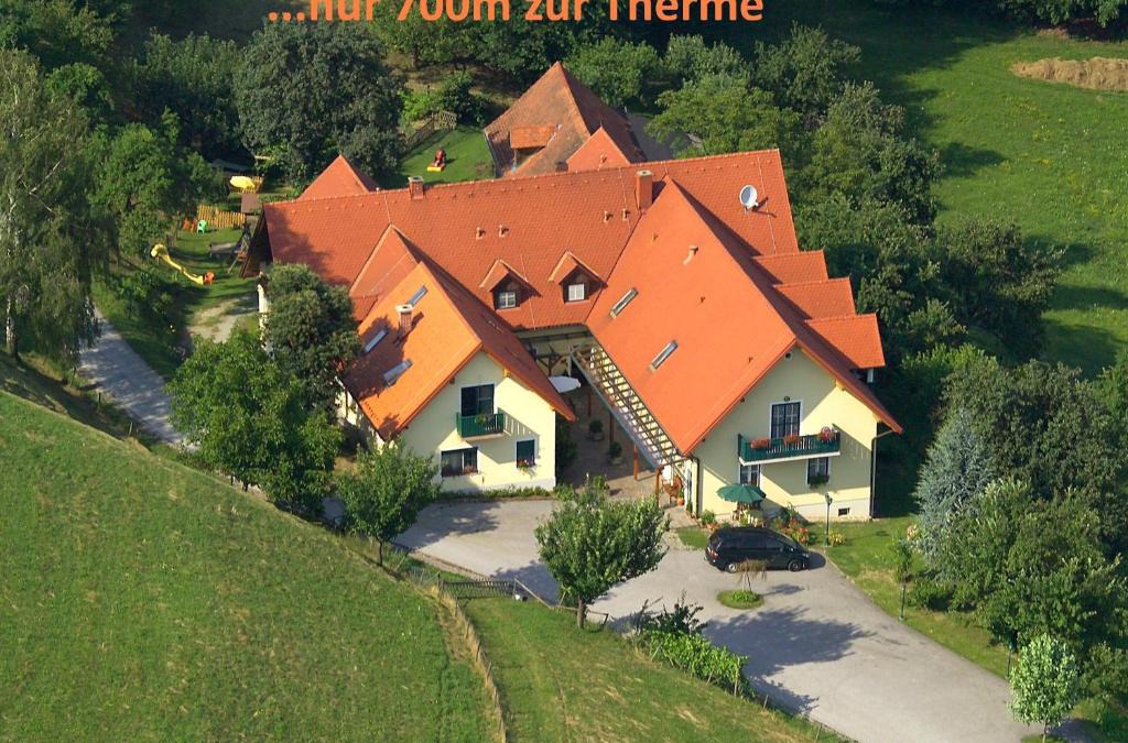 Loipersdorf bei Fuerstenfeld House | Birkenhof Loipersdorf