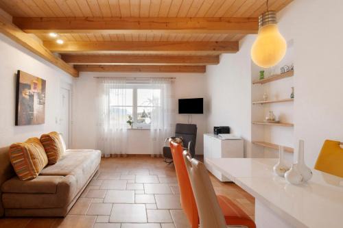 Mickhausen Apartment | Birkethof Fernblick