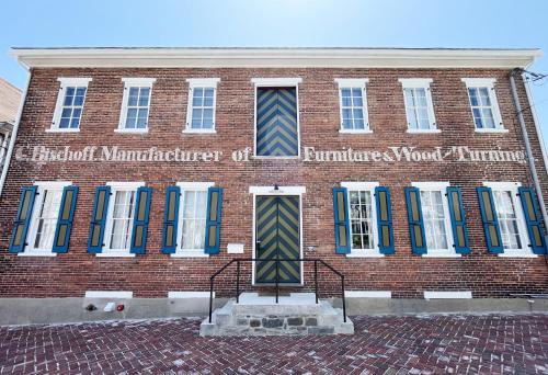 Tamaqua Hotel | Bischoff Inn - Former 1870 Furniture Factory Now 5 Room Boutique Hotel