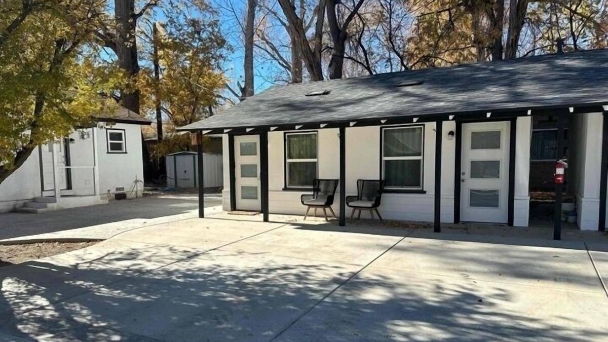 West Bishop House | Bishop Creek Oasis