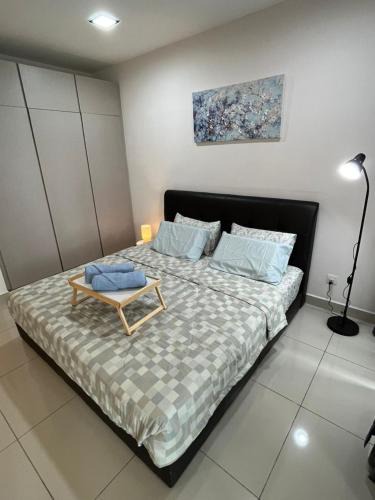 Ara Damansara Apartment | Biz Studio near Oasis Corporate Park H2O Medalla CittaMall Subang Airport