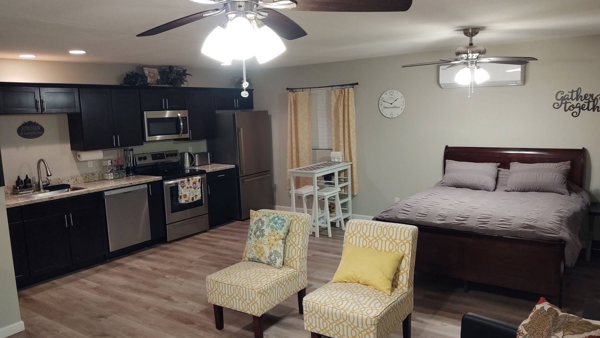 Black Canyon City Apartment | Black Canyon Casita - Tranquility Outside the City