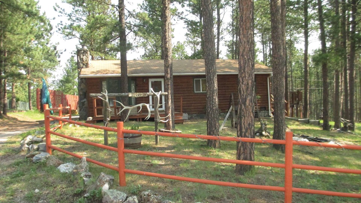 Rapid City Cabin | Black Hills Cabin centrally located near Pactola Lake.