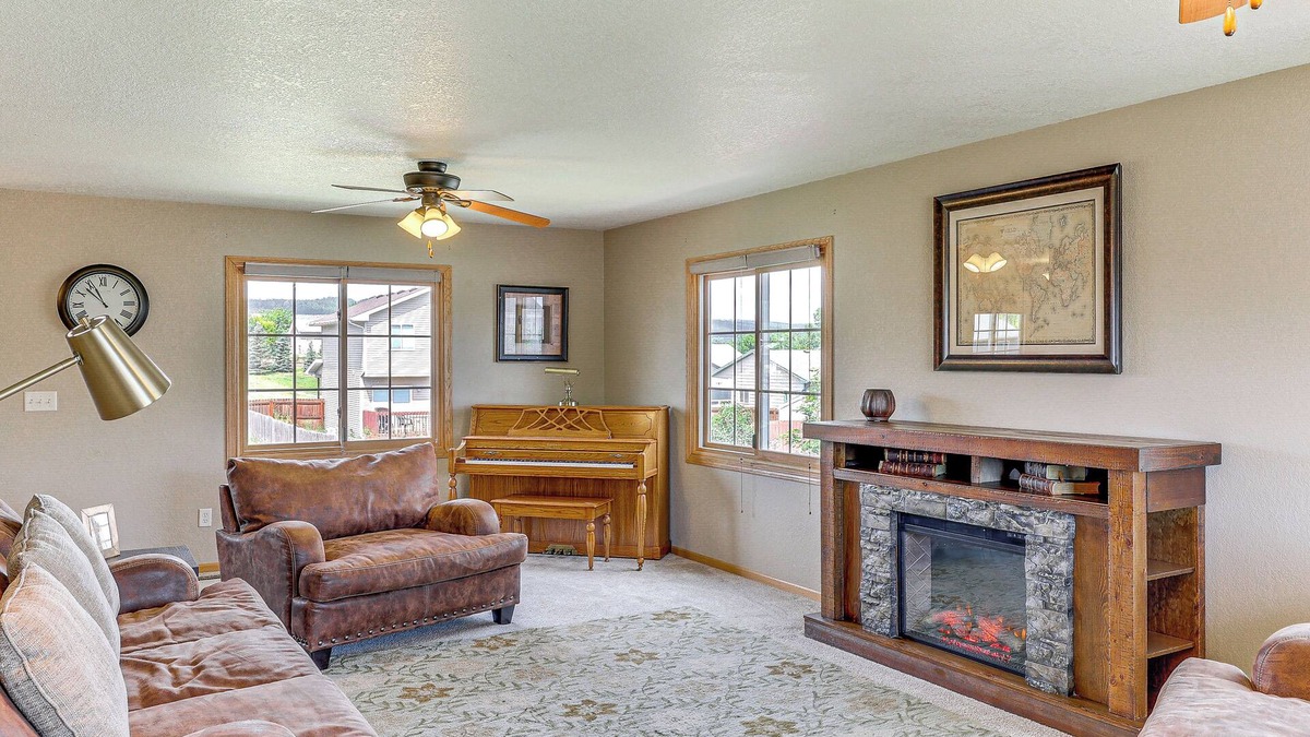 Blackhawk House | Black Hills Family Home: Close to Hiking Trails!