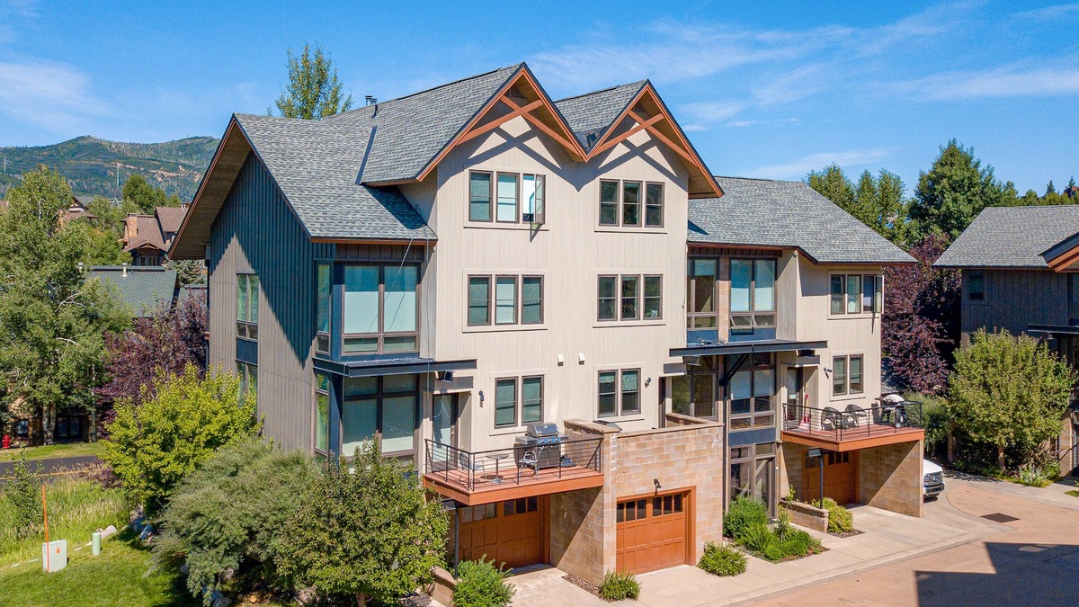 Steamboat Springs House | Blackhawk Townhome w/a Private Hot Tub - Walking Distance to the Base