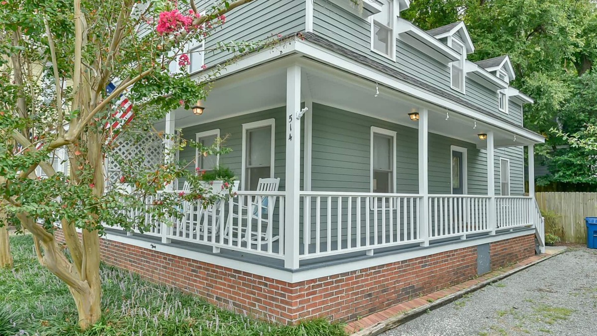 Wilmington Historic District House | Bleu Haven | Historic Downtown Wilmington | Full Private Home, Location, Comfort