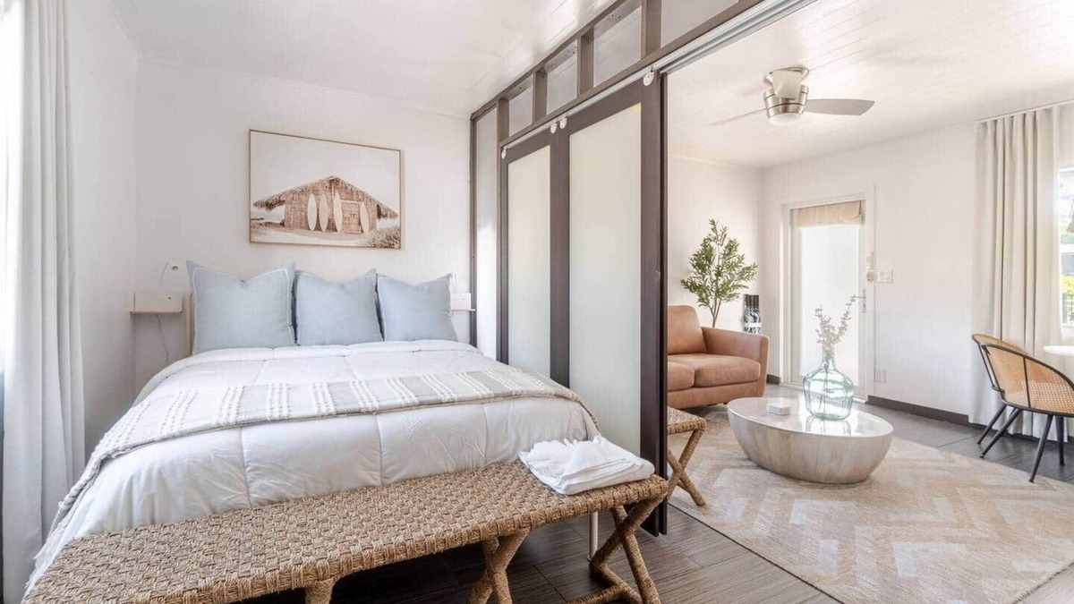 Singer Island Apartment | "Bliss" stylish apartment with pool, by beach