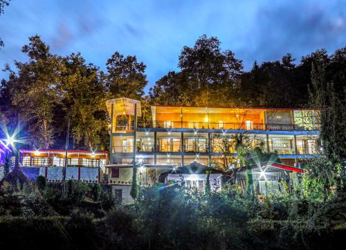 Kausani Hotel | Blossom Hideaway Kausani