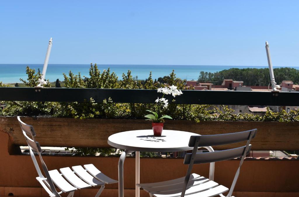 Porticato Apartment | Blu mare