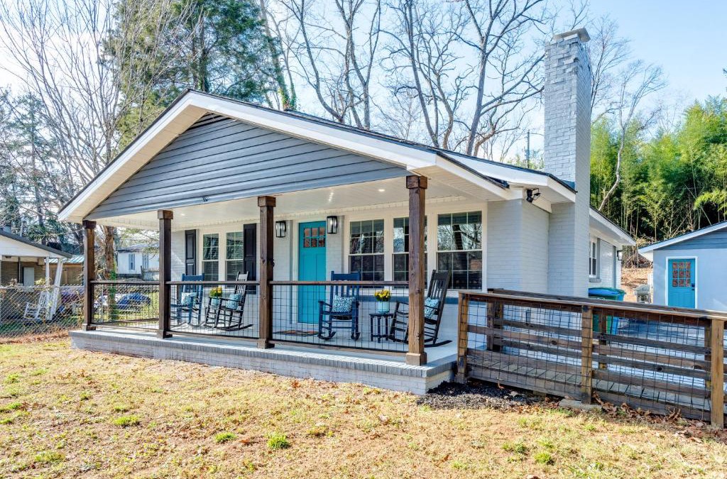 Swannanoa House | Blue Bamboo Escape