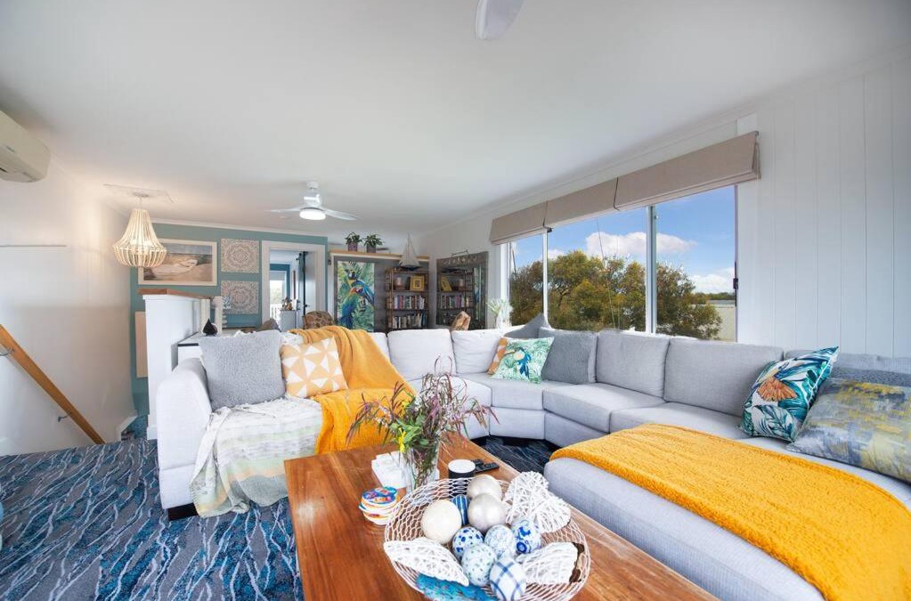 Surf Beach House | Blue Bay View Surf & Sauna Stay