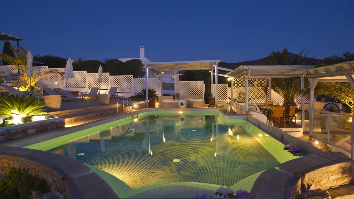Antiparos House | Blue Dolphin Antiparos Villas and Suites