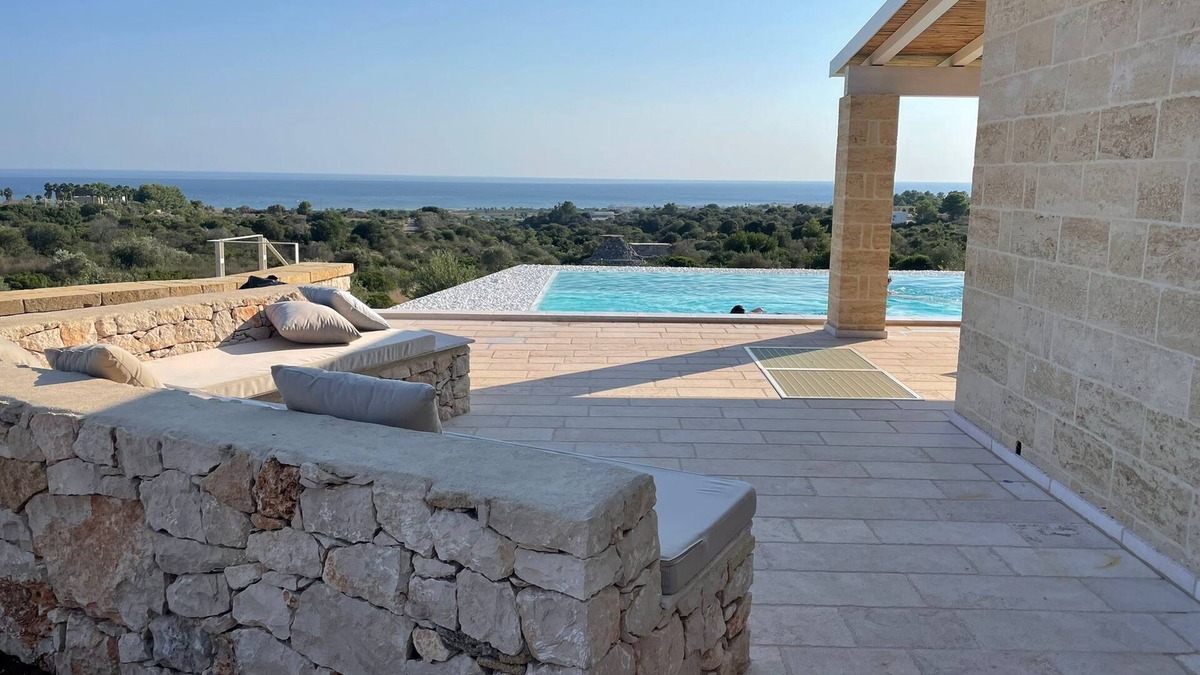 Torre Pali Villa | Blue door Trullo with sea view pool