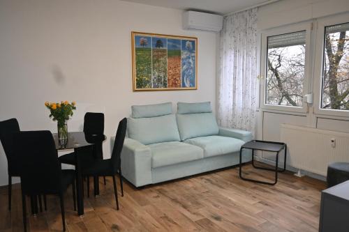 Novi Zagreb Apartment | Blue Doors