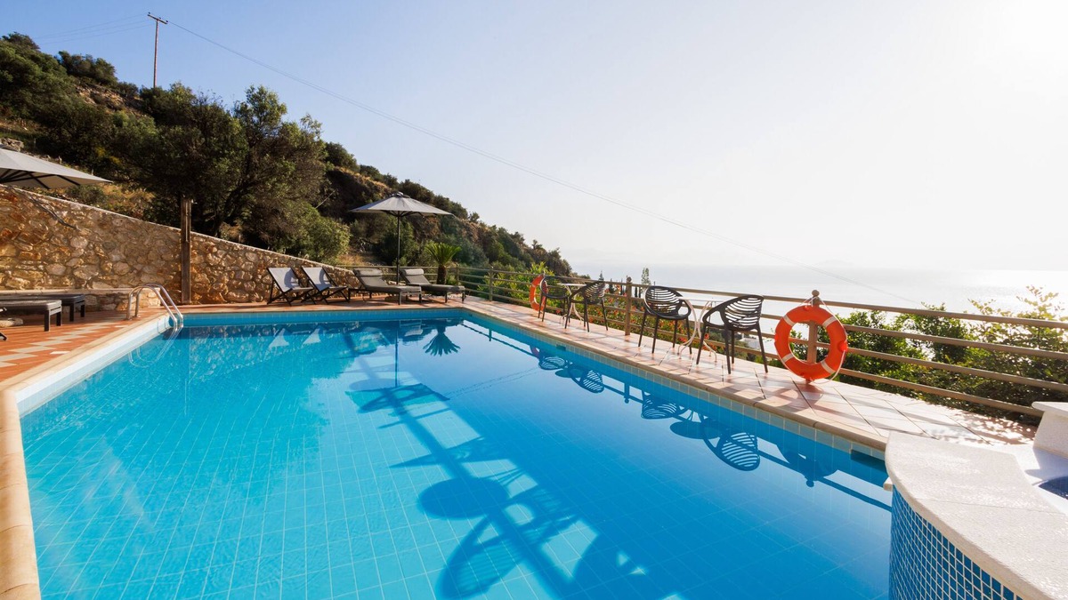 Astros House | Blue Horizon Suites Estate