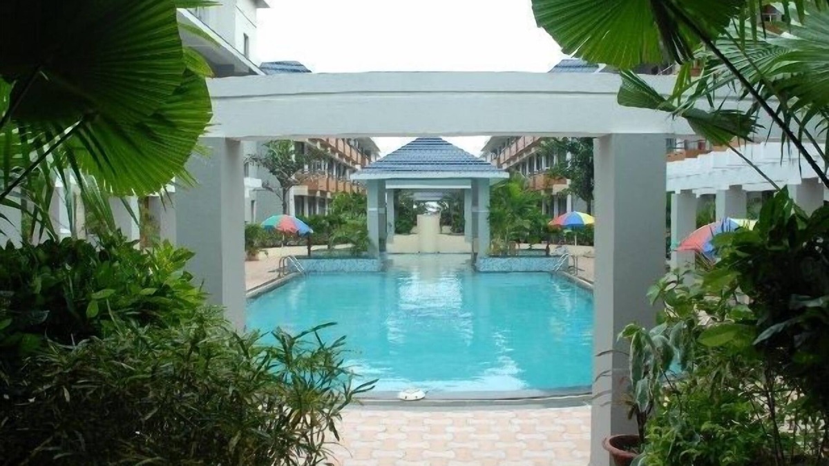 Puri Hotel | Blue Lily Beach Resort