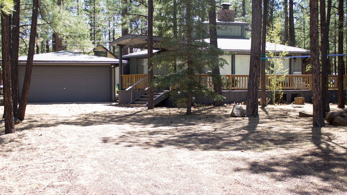 Pinetop Cabin | Blue Moon Cabin in Pinetop Country Club area