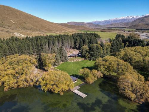 Fairlie House | Blue Mountain Lake Lodge and Lake House Fairlie