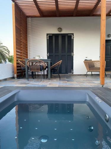 Livadi House | Blue Opal House in Livadi Beach Serifos